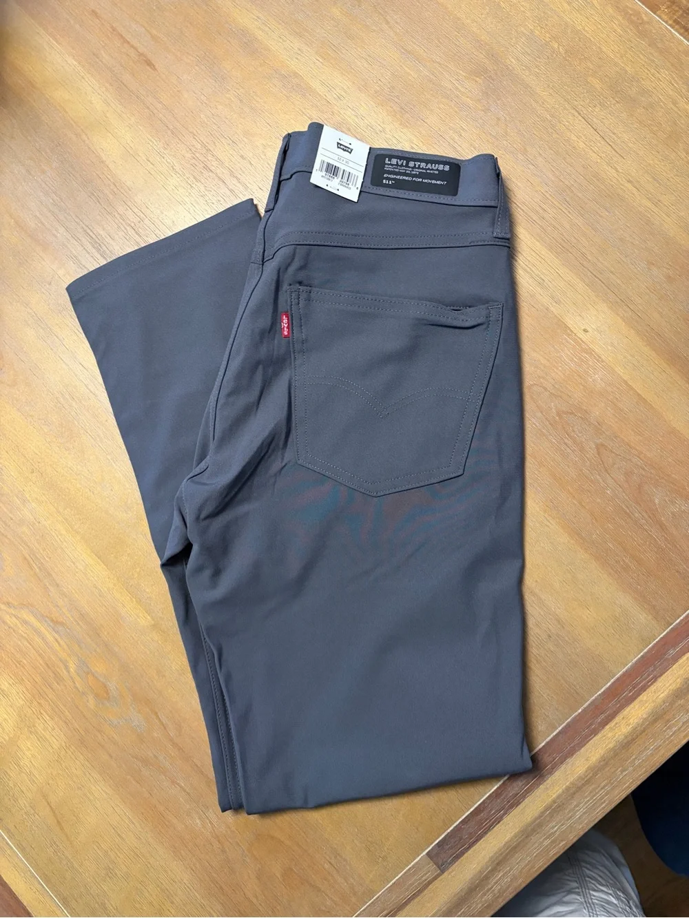 Levis slim fit